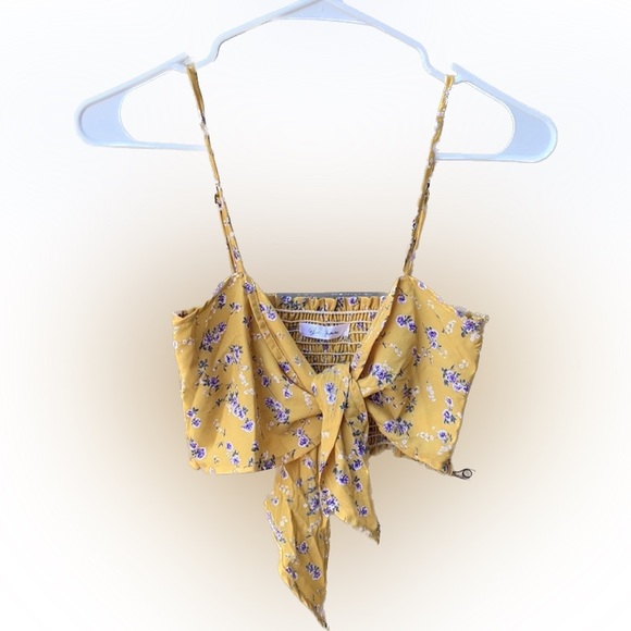 🔴 4/$15 Blue Jasmine Floral Wrap Around Top - Picture 2 of 5